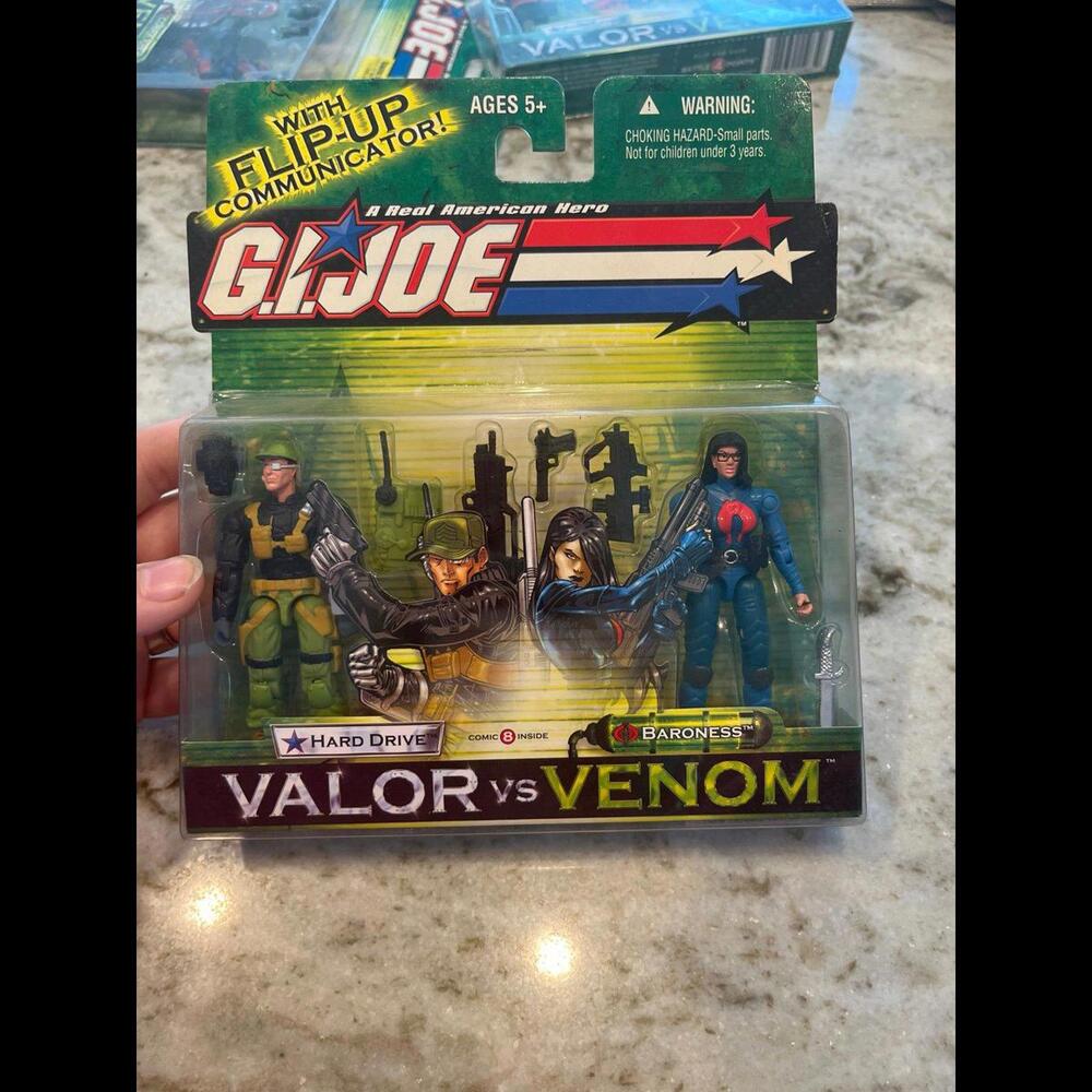 SEALED 2003 Gi Joe Valor Vs Venom Hard Drive Baroness Figures MOC MISP NOS Comic